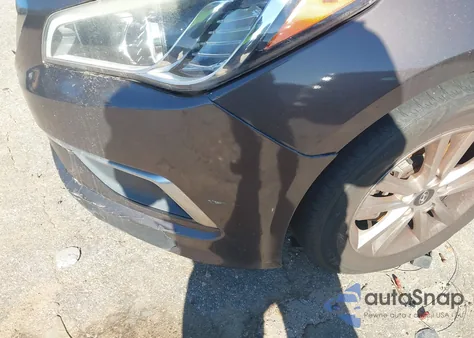 2017 Hyundai Sonata Se z USA, uszkodzony, nr VIN 5NPE24AF5HH458366